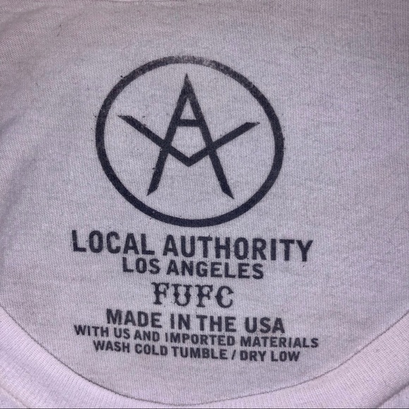 Local Authority Los Angeles Tee - Picture 2 of 3